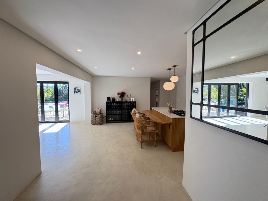 To Let 3 Bedroom Property for Rent in Protea Valley Western Cape